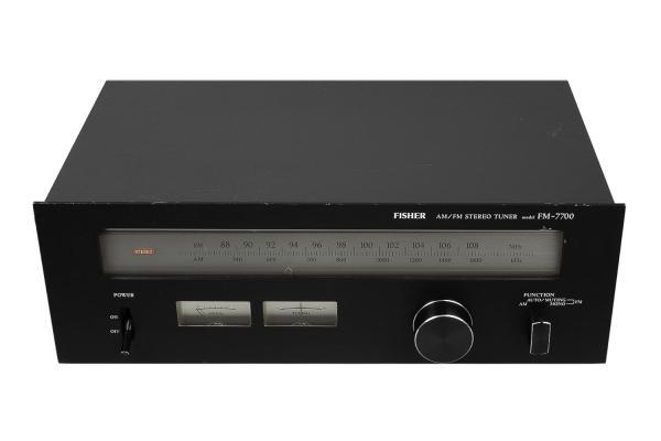 FISHER FM-7700 Tuner stereofoniczny