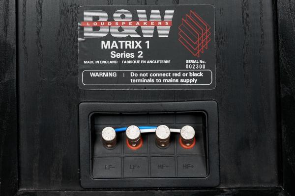 B&W Matrix 1 Series 2 - Monitory podstawkowe / regałowe