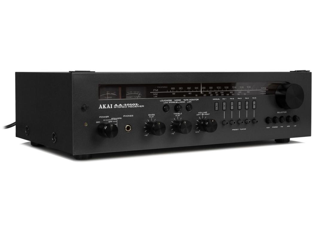 AKAI - 1010L Amplituner stereofoniczny